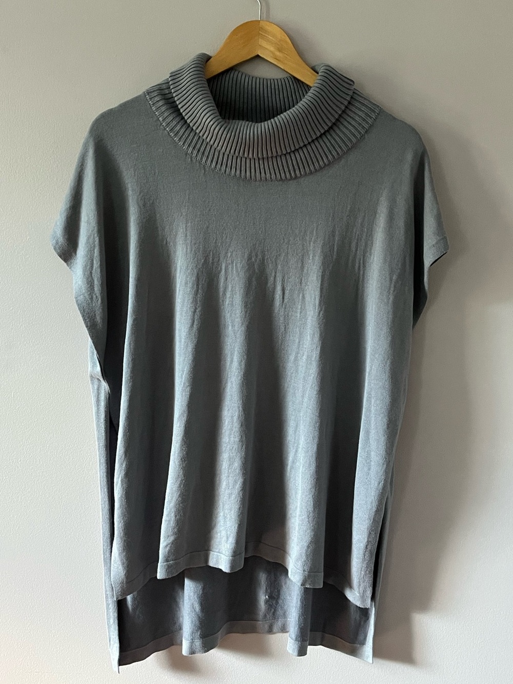 Gray Women's Shrug Poncho - Brand Unknown